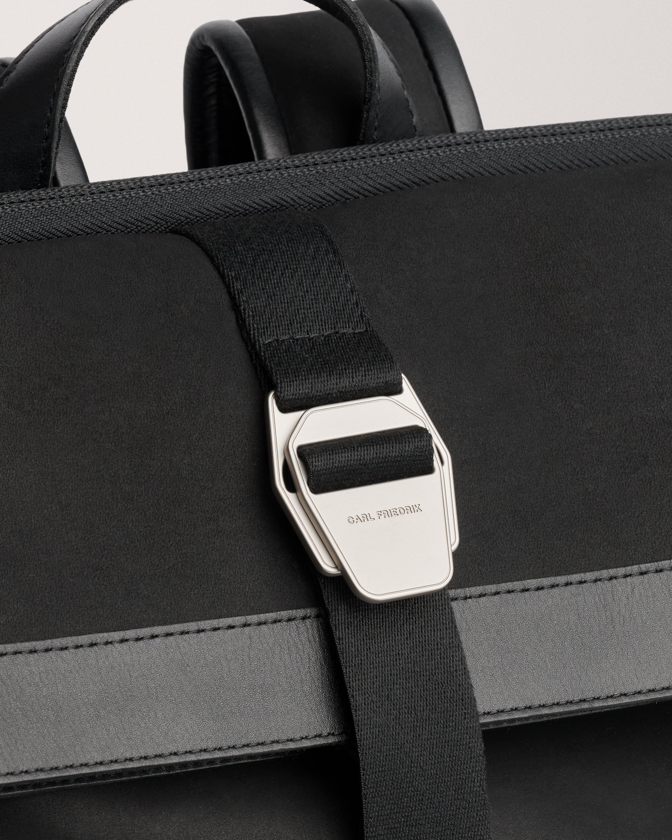 City-hopper Backpack black