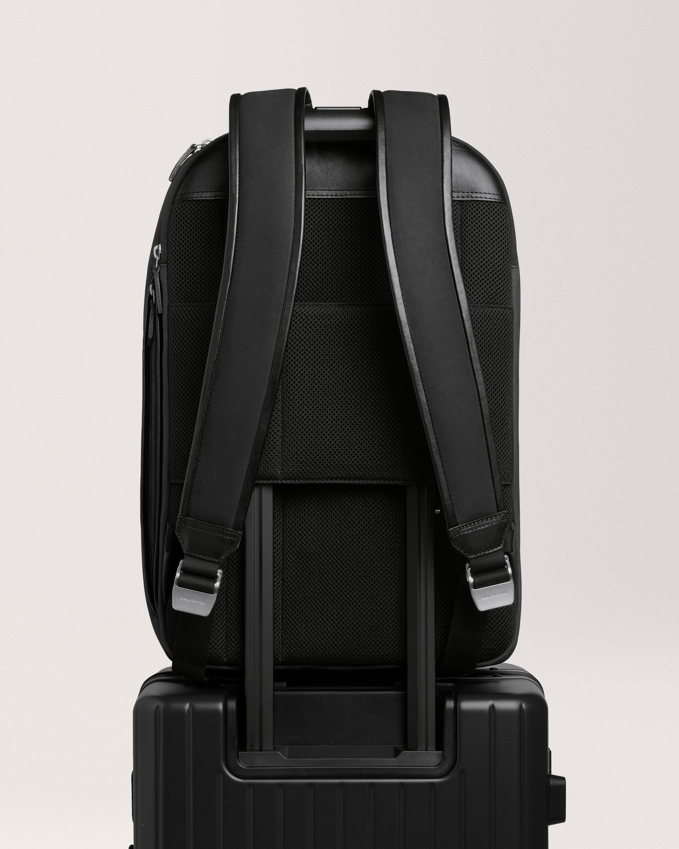72-hour Backpack black