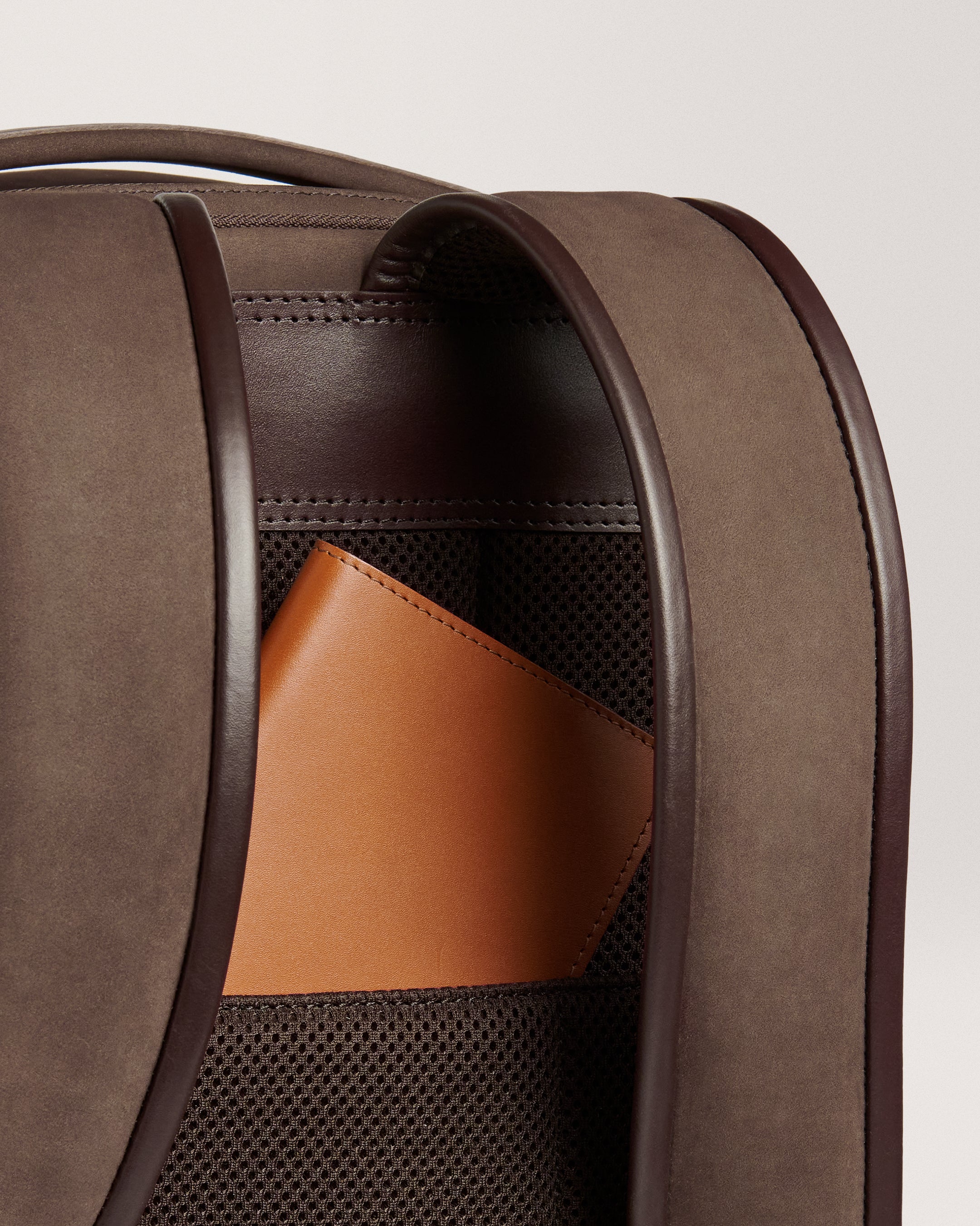 72-hour Backpack chocolate