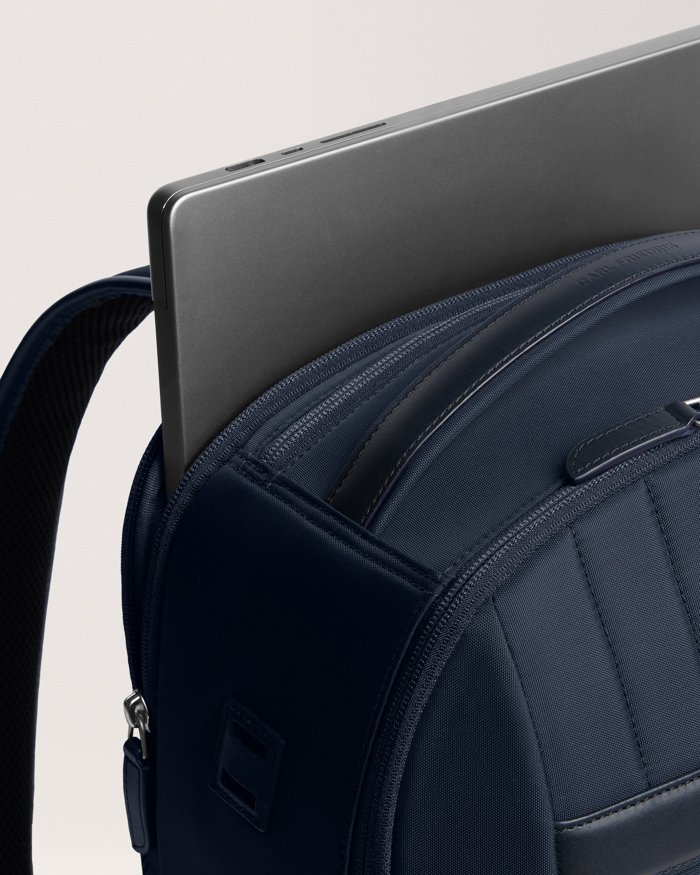 72-hour Backpack navy