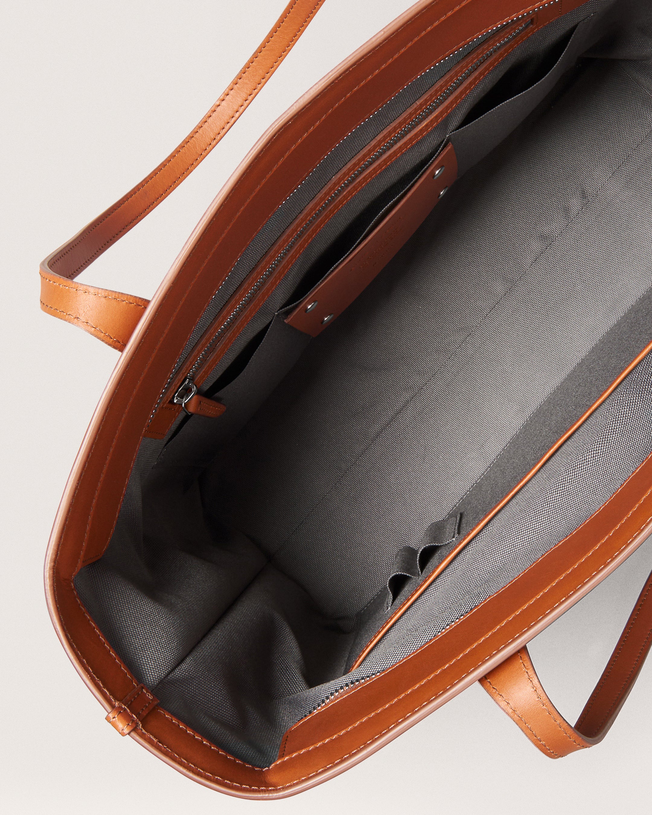 Ashby - Return cognac