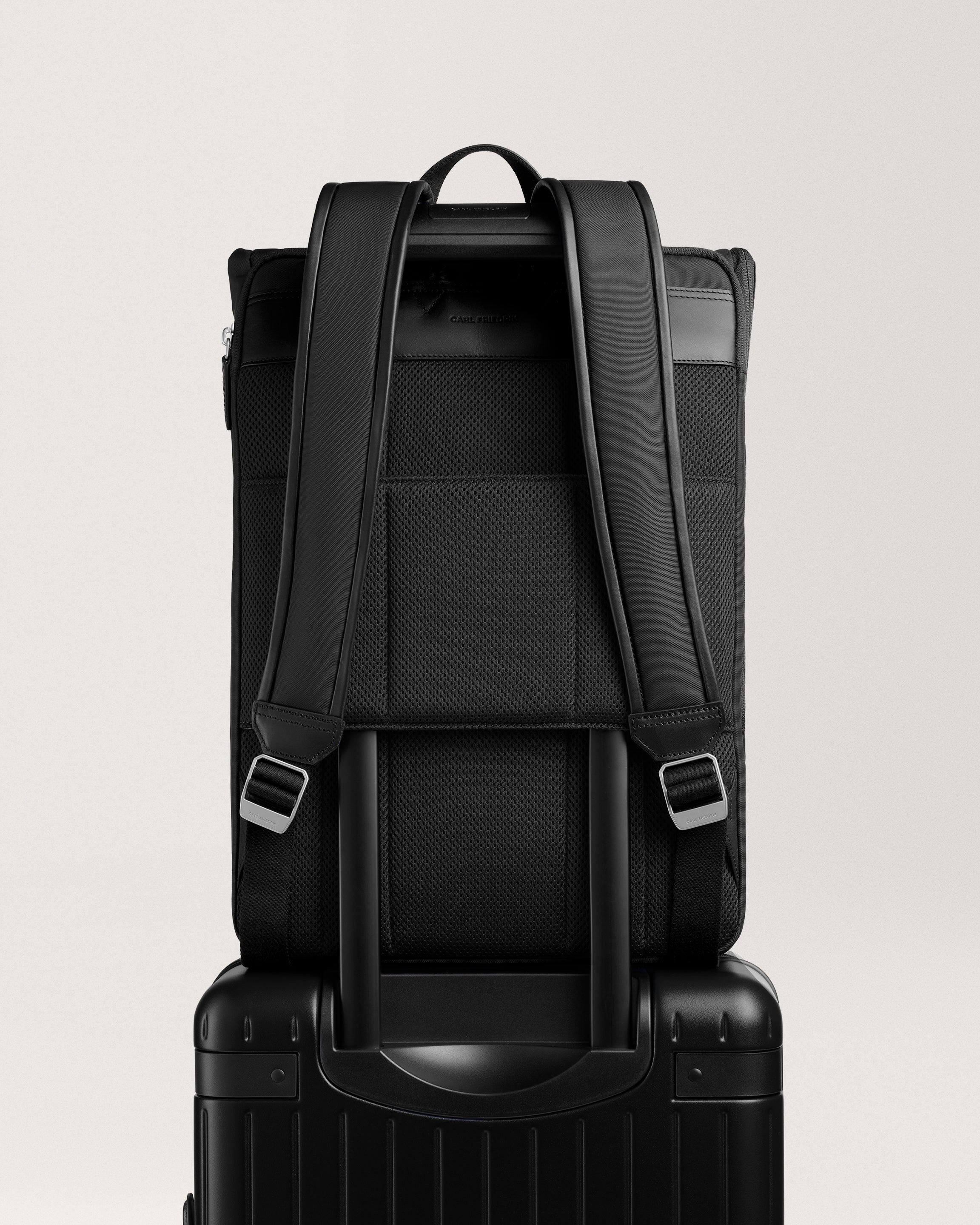 City-hopper Backpack black