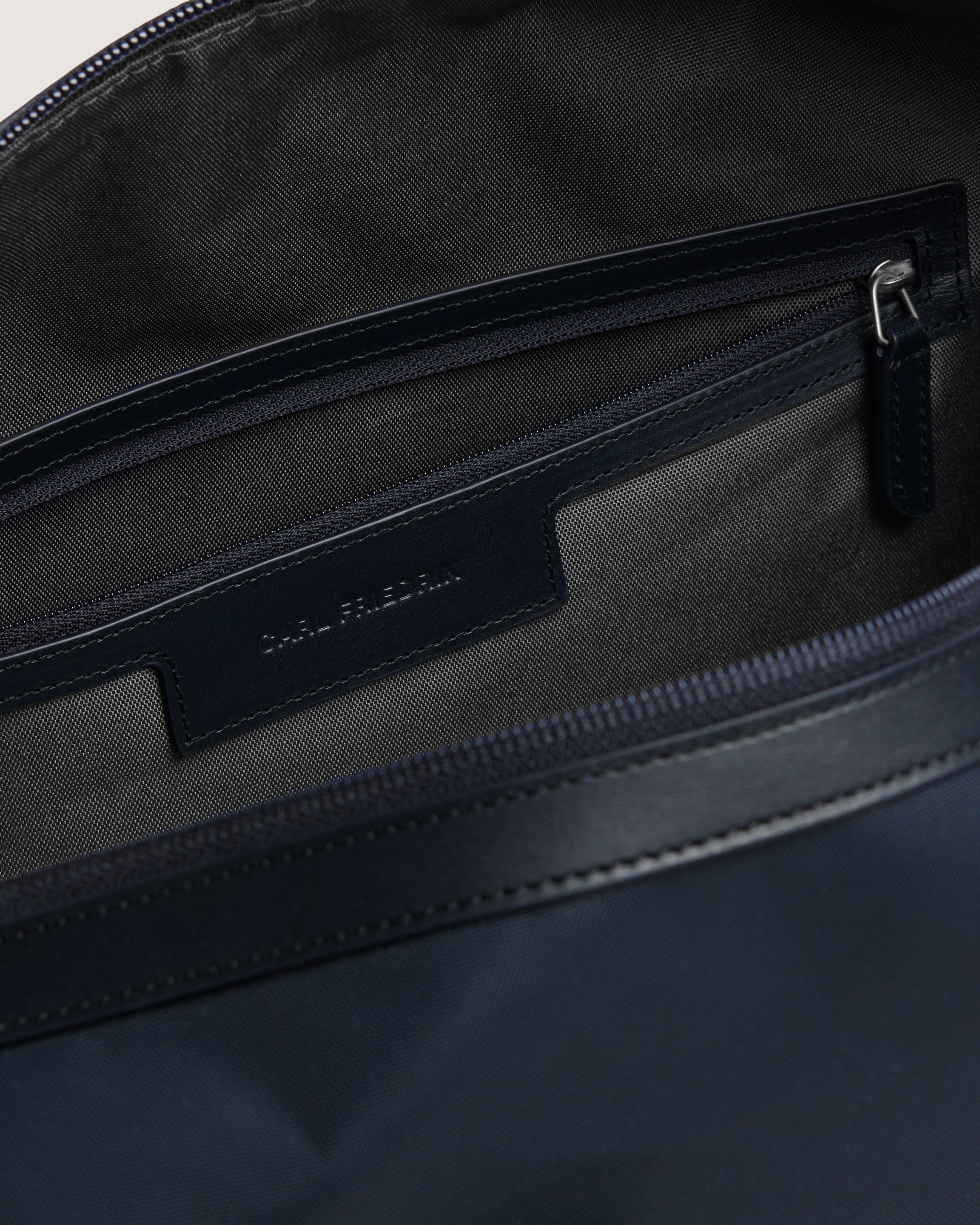 Compact Weekender navy