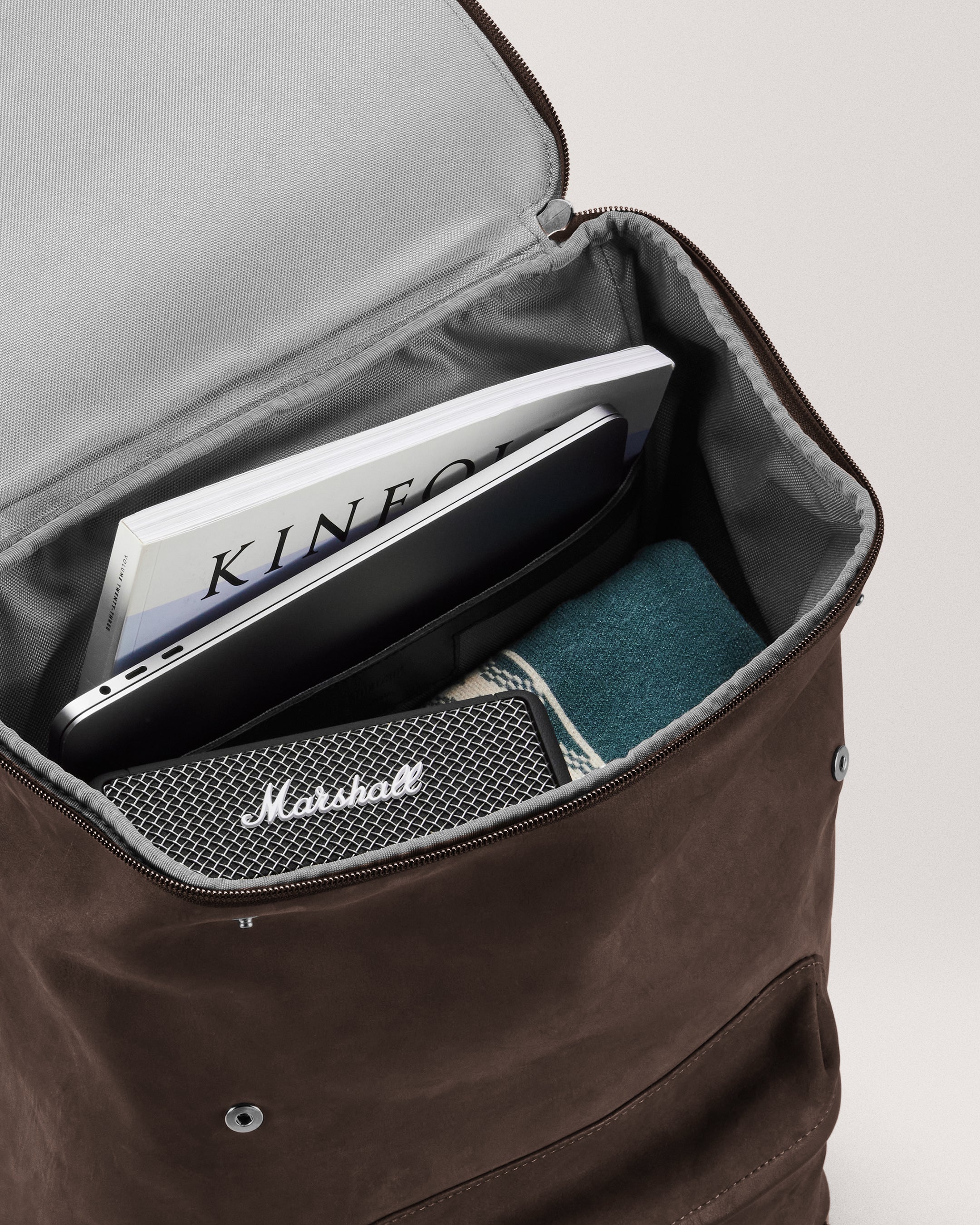 Day-to-Day Backpack - Return chocolate