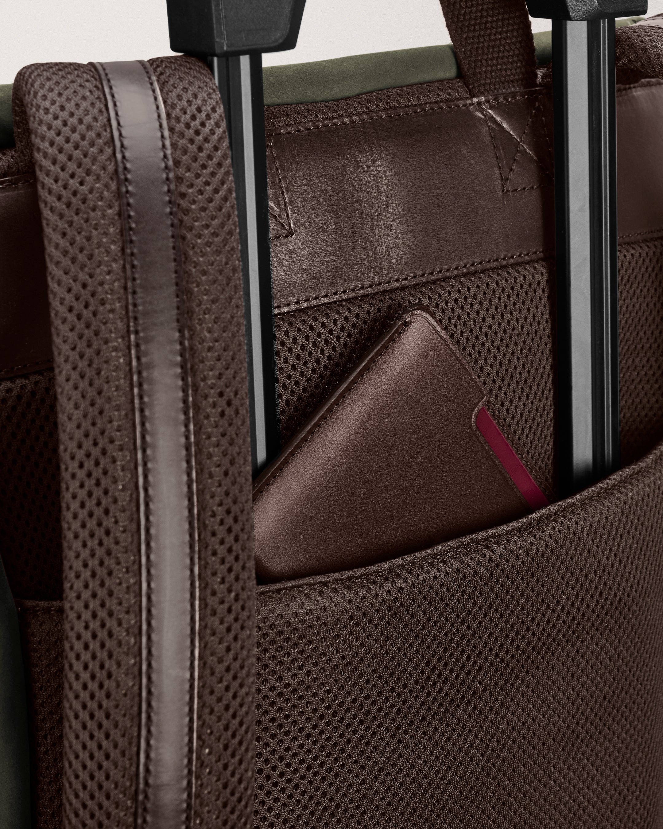 Day-to-Day Backpack - Return olive