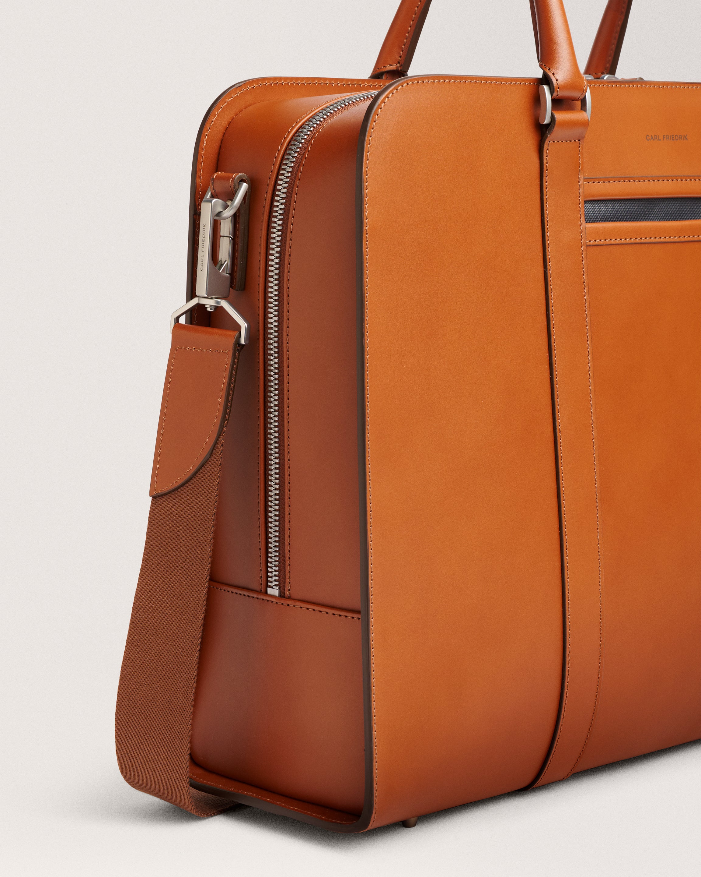 Palissy Overnight cognac