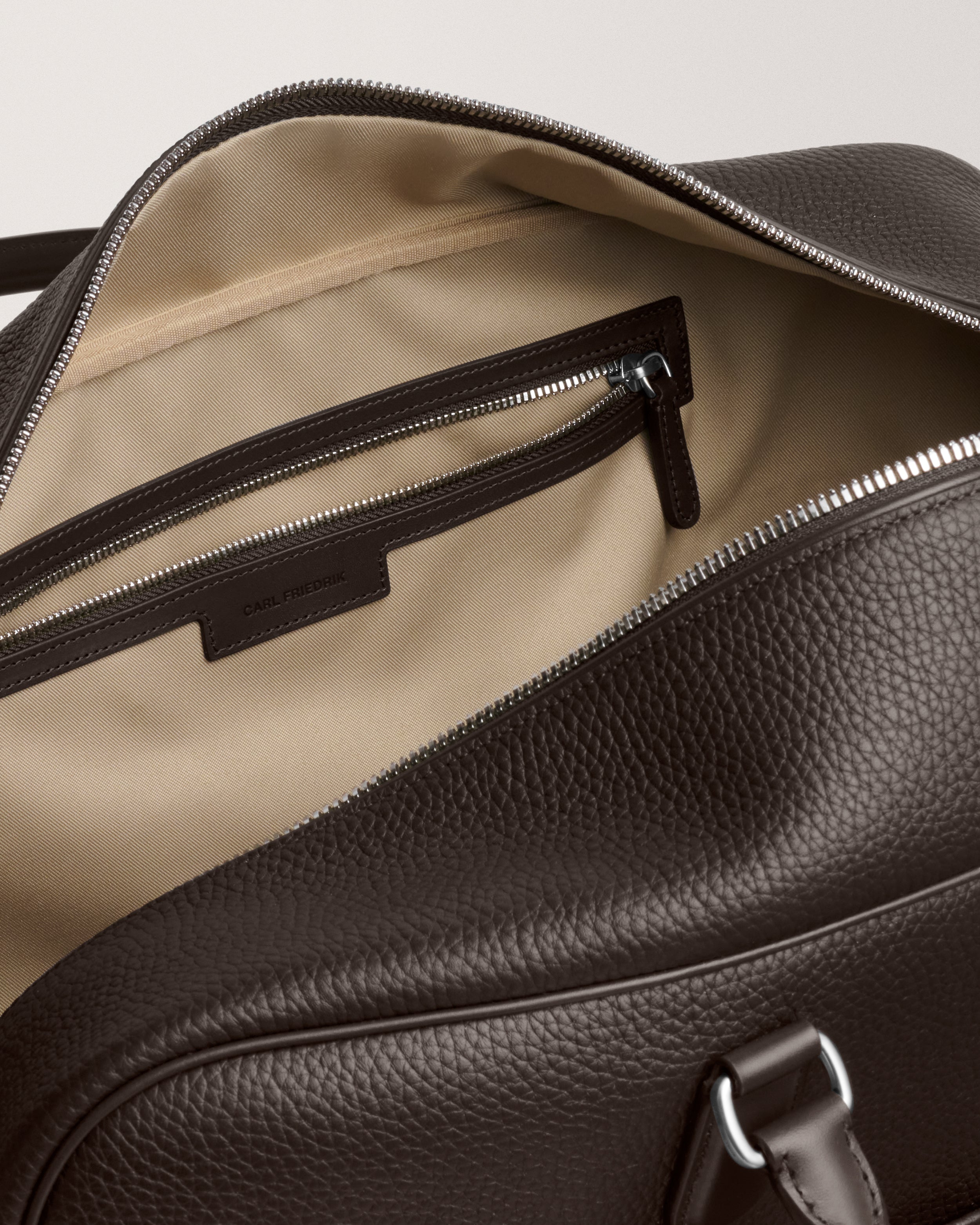 Granville Weekender - Return chocolate
