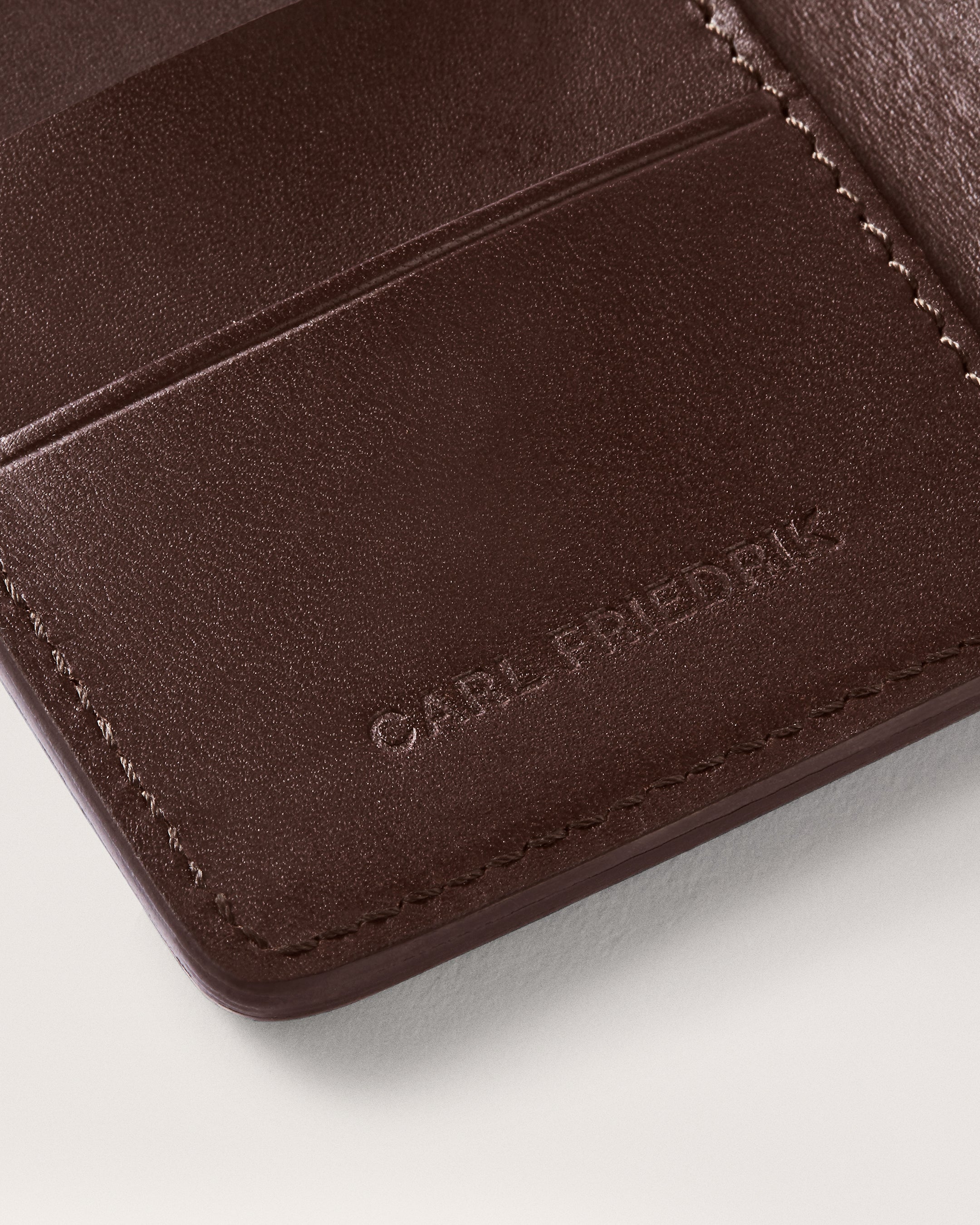 Swanfield Wallet chocolate