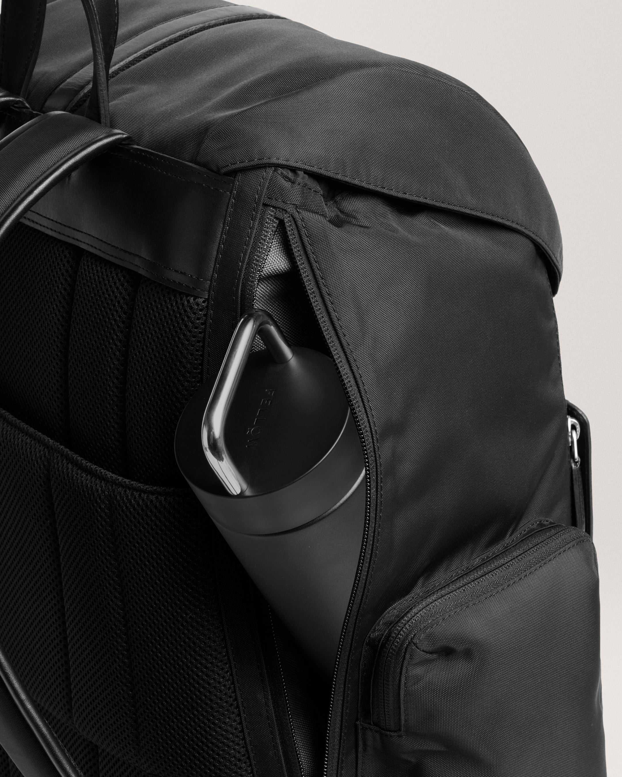 Traverse Backpack black