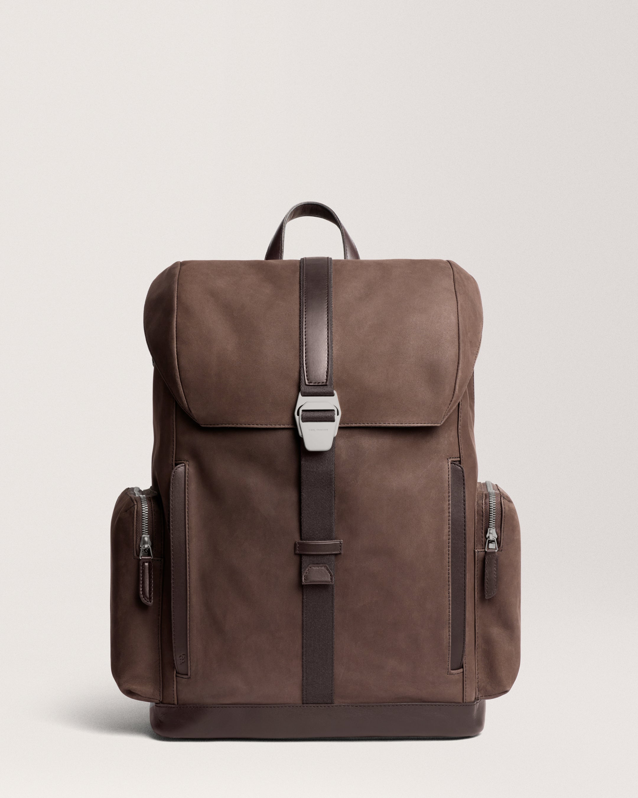 Traverse Backpack chocolate