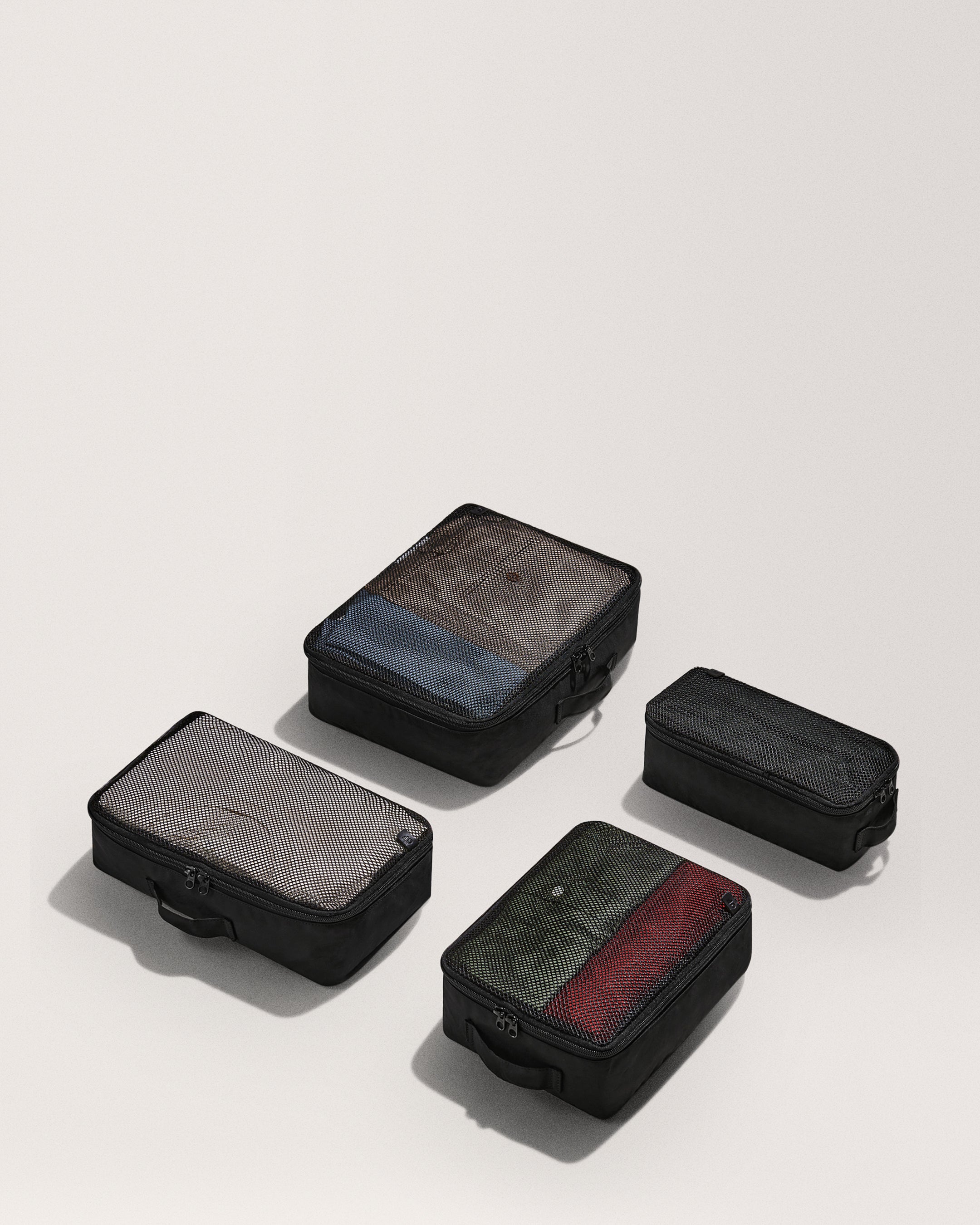 The Packing Cubes Set of four packing cubes