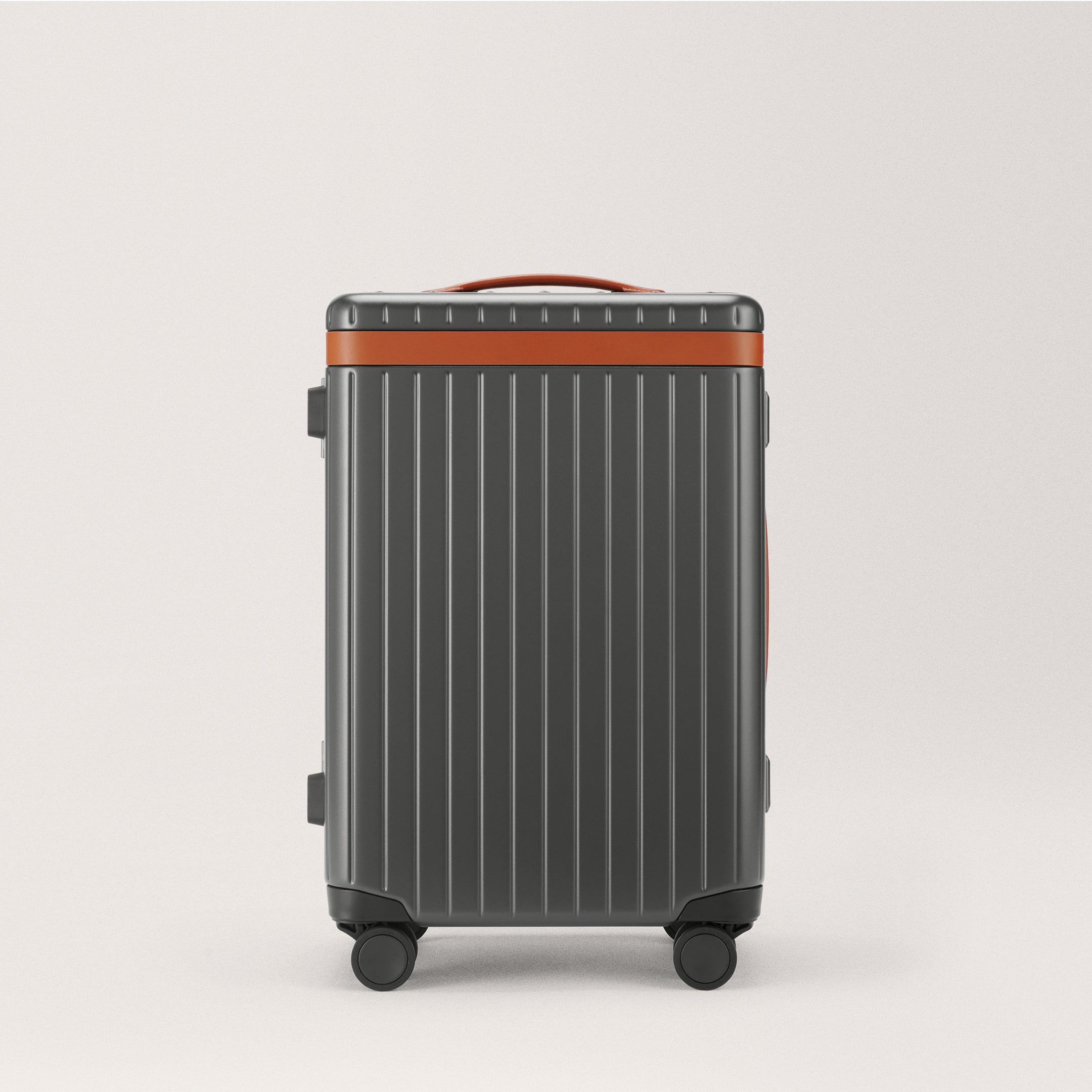 The Carry-on Hard-shell cabin suitcase