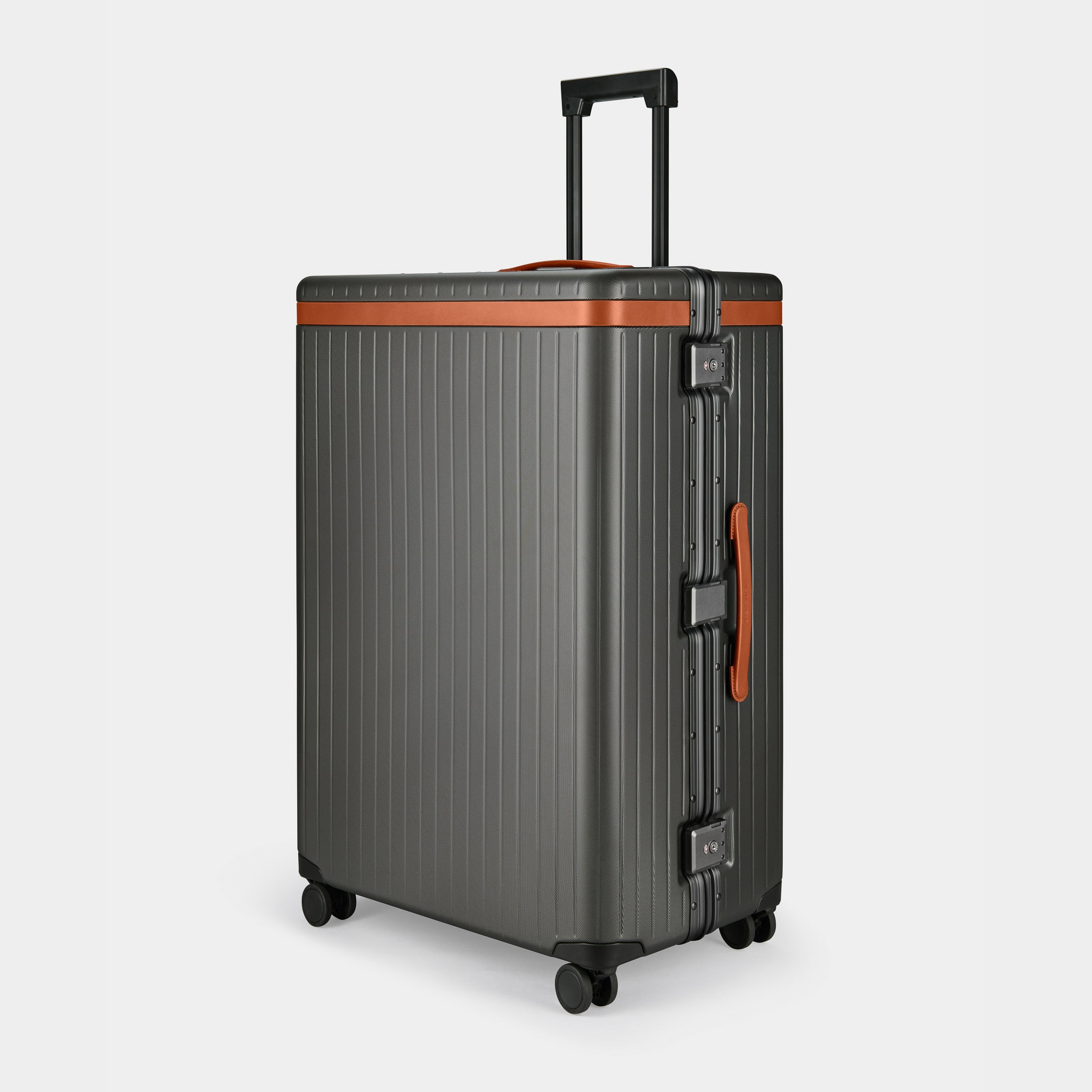 The Large Check-in - Return Grey / Cognac / Dotted Extra-large hard-shell suitcase